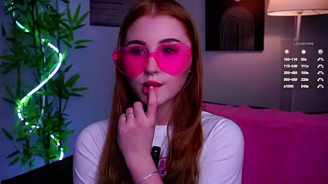 DawnAcreman online show from 03-11-25, 05:13