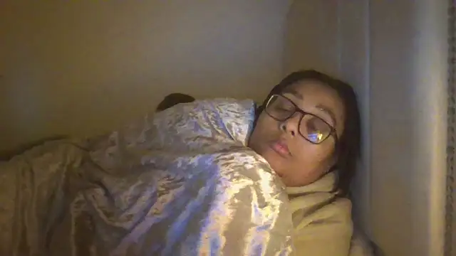 vanilla chocolate23 online show from 12-27-24, 11:31