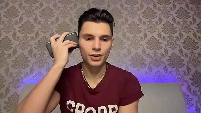 Snapshot of denlover1 chatting on 01-24-25, 03:02 denlover1 online show from 01-24-25, 03:02