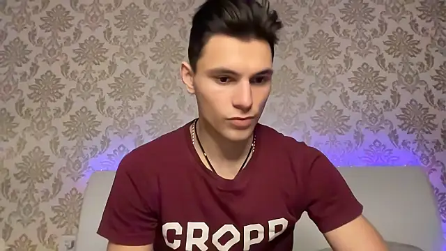 Snapshot of denlover1 chatting on 01-25-25, 02:14 denlover1 online show from 01-25-25, 02:14