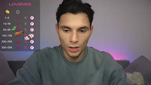 Snapshot of denlover1 chatting on 10-05-25, 04:49 denlover1 online show from 10-05-25, 04:49