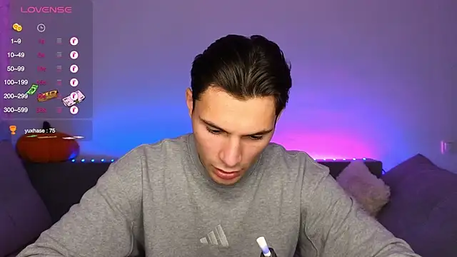 Snapshot of denlover1 chatting on 10-08-25, 11:41 denlover1 online show from 10-08-25, 11:41