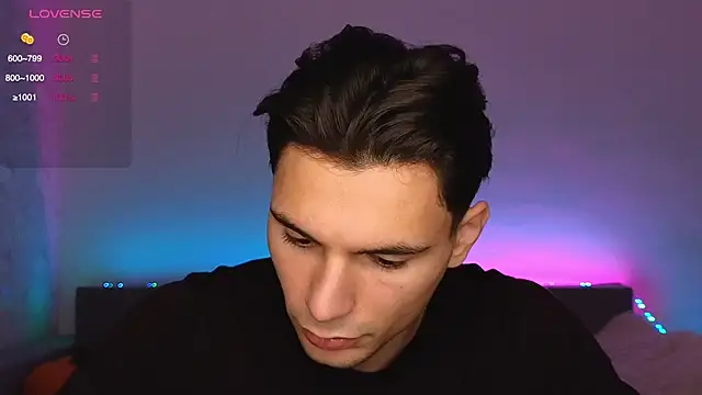 Snapshot of denlover1 chatting on 11-10-25, 08:24 denlover1 online show from 11-10-25, 08:24