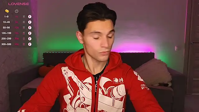 Snapshot of denlover1 chatting on 11-14-25, 09:13 denlover1 online show from 11-14-25, 09:13