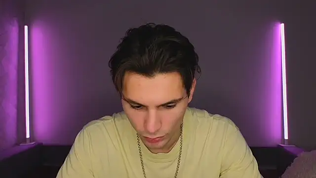 Snapshot of denlover1 chatting on 01-06-26, 10:19 denlover1 online show from 01-06-26, 10:19