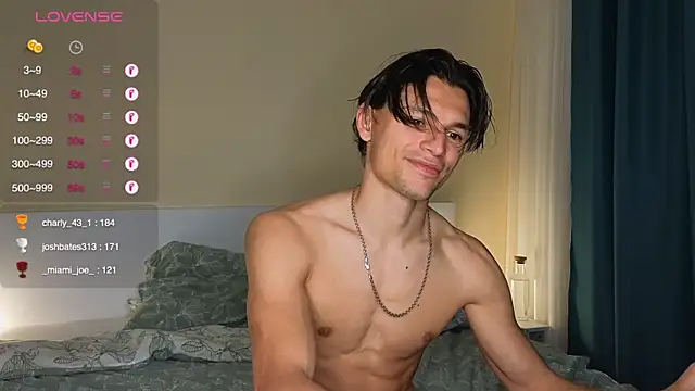denlover1 online show from 04-26-26, 06:44