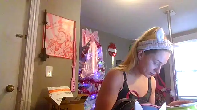 lexybabyxo online show from 12-22-25, 12:46