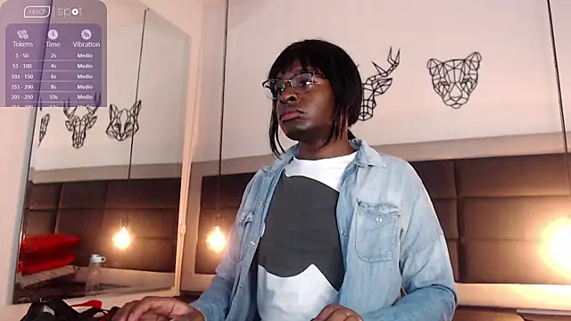 Snapshot of candy_lovee69 chatting on 02-21-25, 10:48 candy lovee69 online show from 02-21-25, 10:48