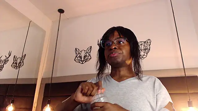 Snapshot of candy_lovee69 chatting on 03-19-25, 11:03 candy lovee69 online show from 03-19-25, 11:03