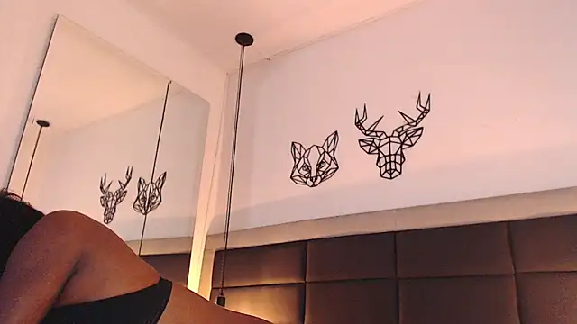 Snapshot of candy_lovee69 chatting on 10-26-25, 07:31 candy lovee69 online show from 10-26-25, 07:31