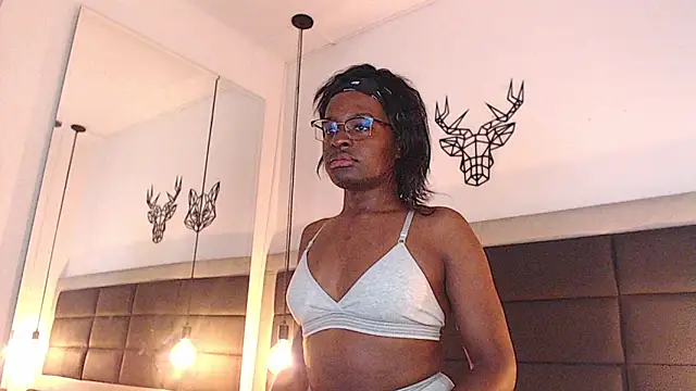 Snapshot of candy_lovee69 chatting on 11-01-25, 05:26 candy lovee69 online show from 11-01-25, 05:26