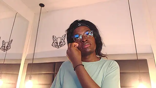 Snapshot of candy_lovee69 chatting on 11-03-25, 02:40 candy lovee69 online show from 11-03-25, 02:40