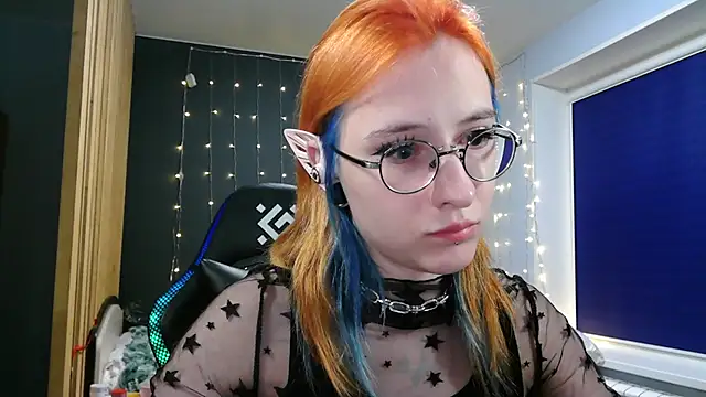 Snapshot of Honelin chatting on 12-24-24, 11:00 Honelin online show from 12-24-24, 11:00