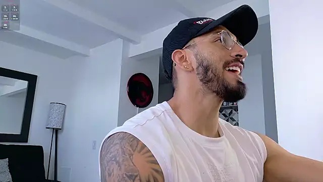 tony muscle online show from 09-22-25, 09:06