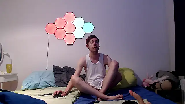 jonny-bisexual online show from 01-09-26, 09:16