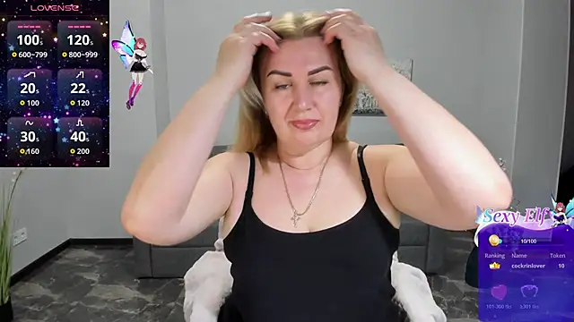 Snapshot of Lili_Crossi chatting on 06-11-26, 05:49 Lili Crossi online show from 06-11-26, 05:49