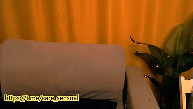Snapshot of M_Sensual chatting on 12-05-24, 07:49 M Sensual online show from 12-05-24, 07:49