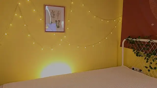 cherry lea online show from 10-02-25, 05:42