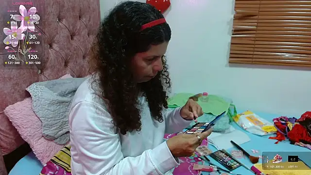 Snapshot of sila_bolum chatting on 11-14-25, 06:39 sila bolum online show from 11-14-25, 06:39