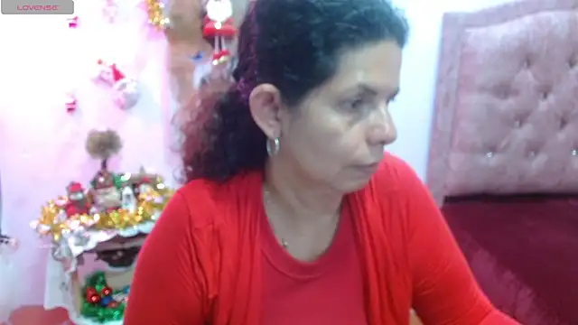 Snapshot of sila_bolum chatting on 11-27-25, 01:46 sila bolum online show from 11-27-25, 01:46