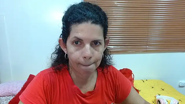 Snapshot of sila_bolum chatting on 01-08-26, 05:37 sila bolum online show from 01-08-26, 05:37