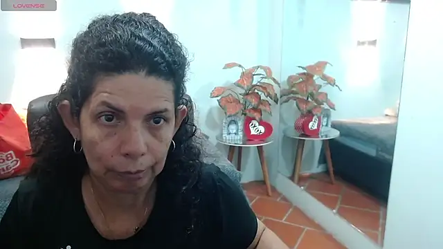 Snapshot of sila_bolum chatting on 03-03-26, 12:28 sila bolum online show from 03-03-26, 12:28