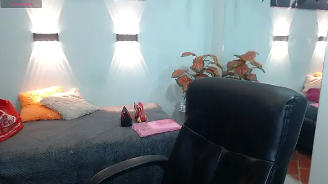 Snapshot of sila_bolum chatting on 03-04-26, 12:49 sila bolum online show from 03-04-26, 12:49