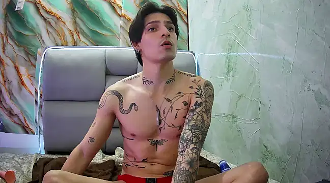 Apolo Hidalgo01 online show from 02-01-25, 07:34