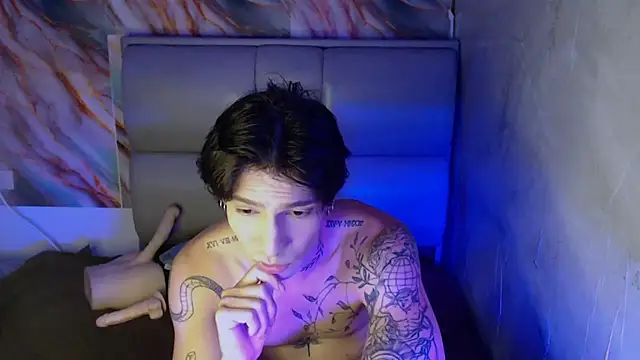 Apolo Hidalgo01 online show from 10-01-25, 08:04