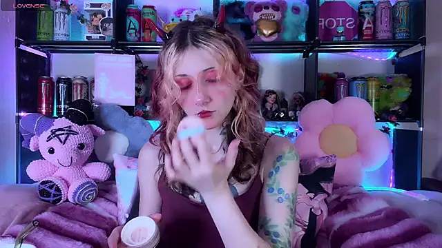  Devill Baby online show from 07-11-26, 07:27