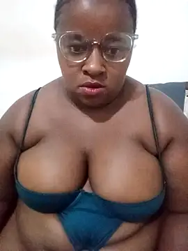 Snapshot of HotBootyBabe90 chatting on 02-27-26, 08:42 HotBootyBabe90 online show from 02-27-26, 08:42