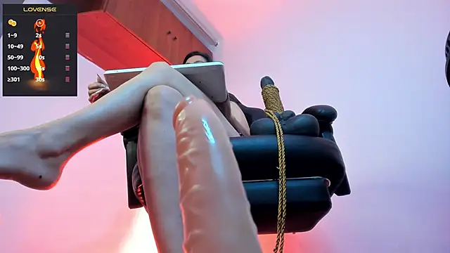 charlotte joliedart online show from 02-28-25, 08:53