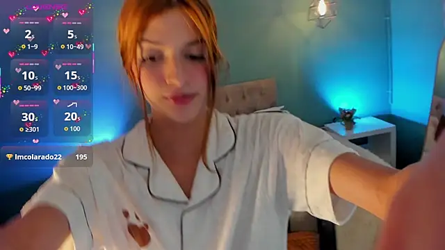 Snapshot of Nora_Vennucci chatting on 02-22-26, 11:53 Nora Vennucci online show from 02-22-26, 11:53