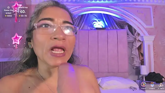 mature bigass   online show from 12-24-24, 04:22