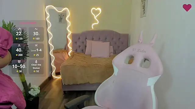 kendra tay online show from 01-22-25, 03:09