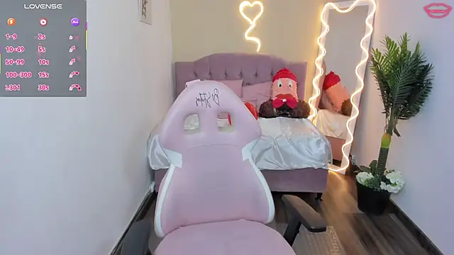 kendra tay online show from 02-16-25, 03:26