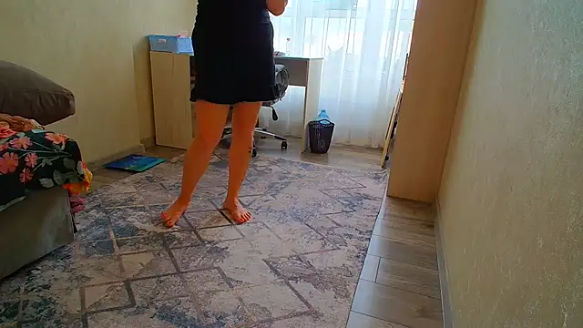 Brionia online show from 07-22-26, 07:22