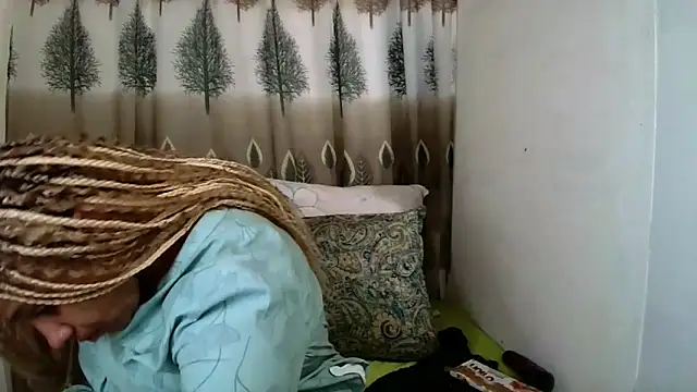 Indian candyXX online show from 12-19-25, 04:58