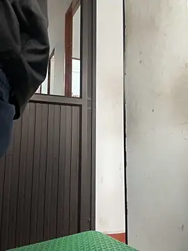 Snapshot of Daddyrich_632 chatting on 12-13-25, 09:53 Daddyrich 632 online show from 12-13-25, 09:53