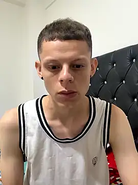 Snapshot of Daddyrich_632 chatting on 01-13-26, 08:08 Daddyrich 632 online show from 01-13-26, 08:08