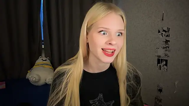 lisa barbie online show from 01-08-25, 11:43