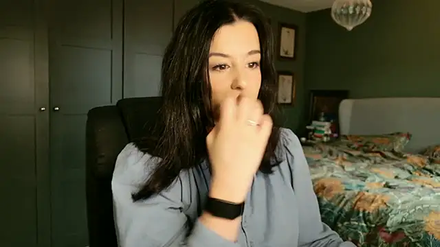 flatwhite0 online show from 02-03-26, 10:42