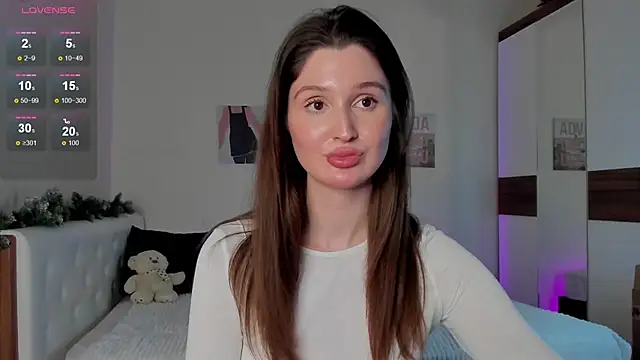 Snapshot of tender_babyy chatting on 01-14-25, 05:45 tender babyy online show from 01-14-25, 05:45