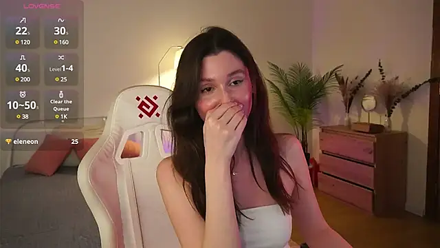 Snapshot of tender_babyy chatting on 03-20-25, 05:15 tender babyy online show from 03-20-25, 05:15