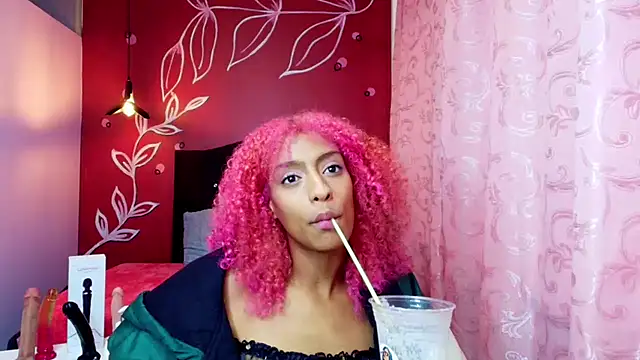 Zia Green online show from 03-21-25, 03:35