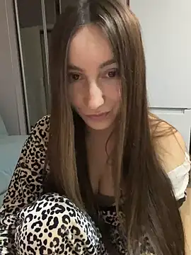 Snapshot of viviandaimond1 chatting on 02-10-25, 02:59 viviandaimond1 online show from 02-10-25, 02:59
