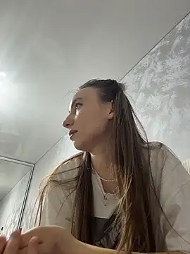 viviandaimond1 online show from 11-30-25, 09:41