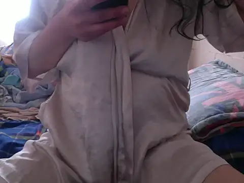 straichathot 08 online show from 12-19-25, 01:07