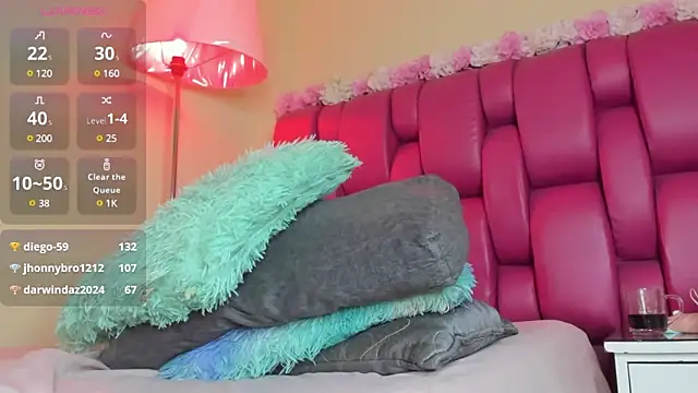 Sweet hot mia online show from 02-10-25, 01:57