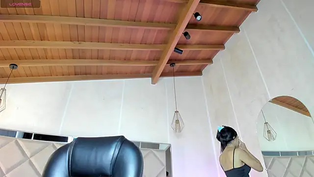 KatieNolan 1 online show from 03-20-25, 07:14